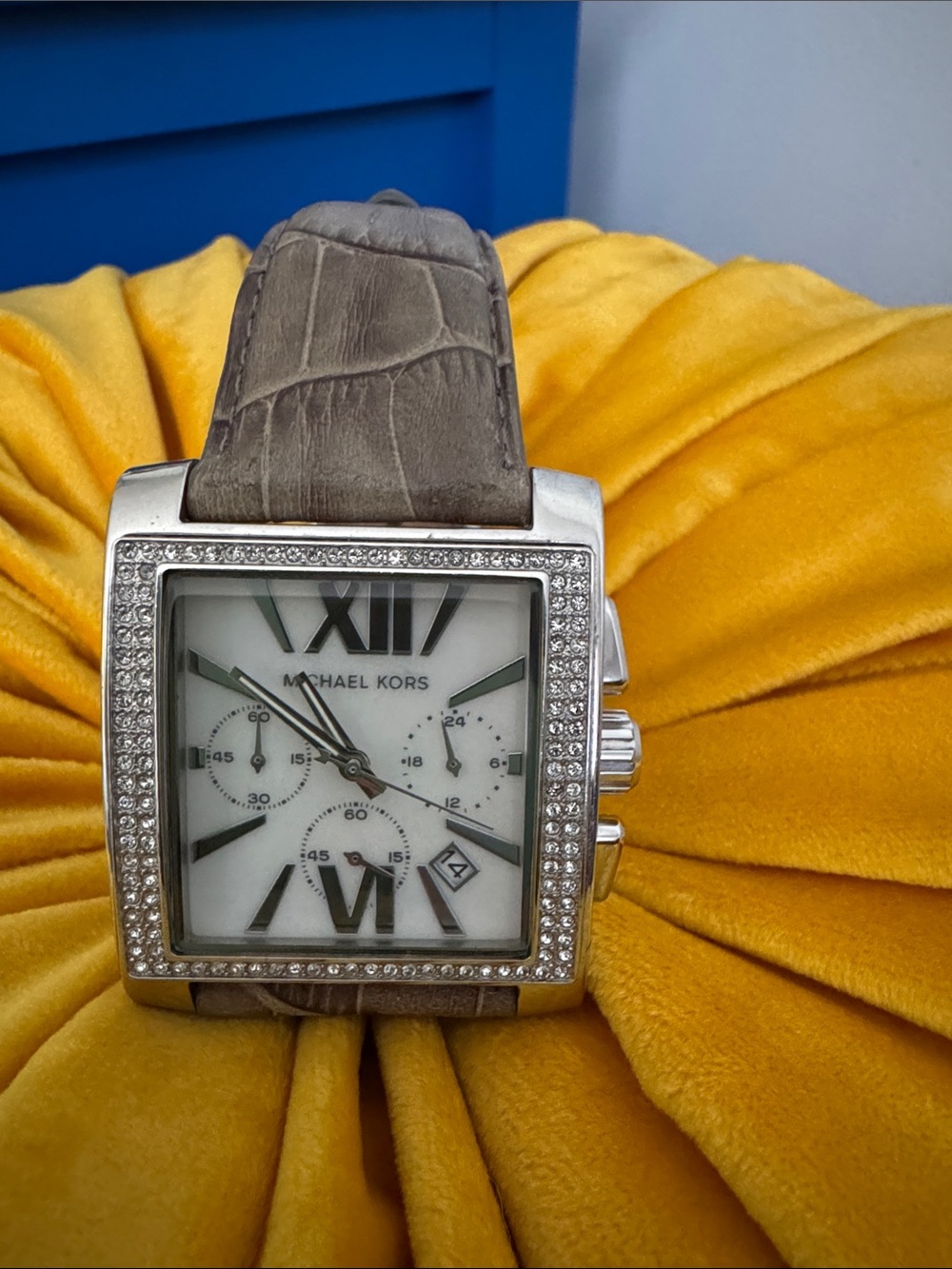 Michael Kors Uptown Glam Gia Watch